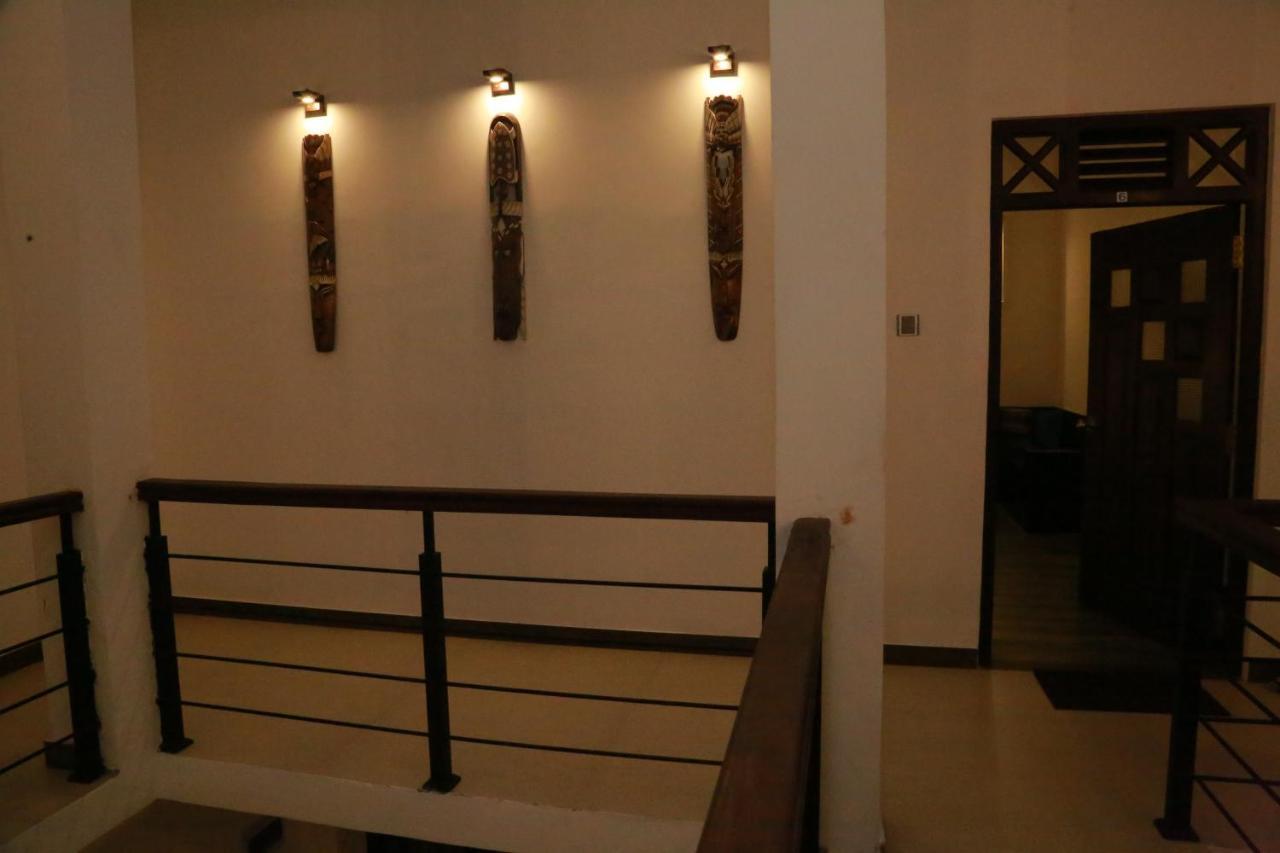 Midigama Holiday Inn Exterior foto